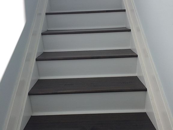 Maple Wood Staircase