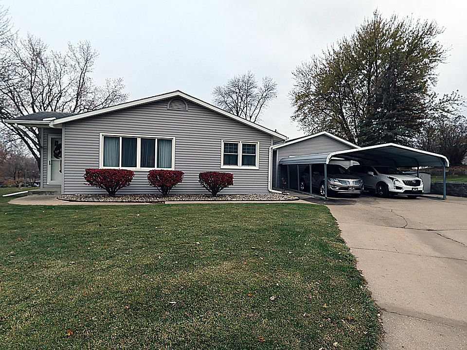 1st image of 4112 47th St