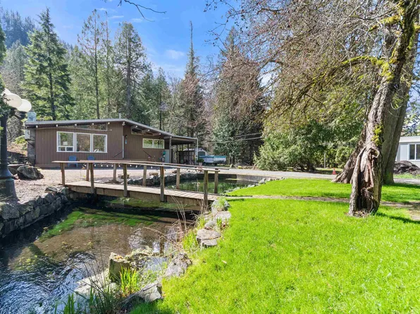 66602 Summer Rd, Hope, BC V0X 1L1