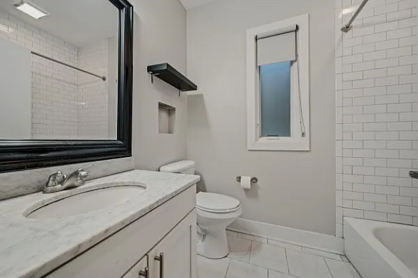 1074 2nd Ave S #A — Photo 21