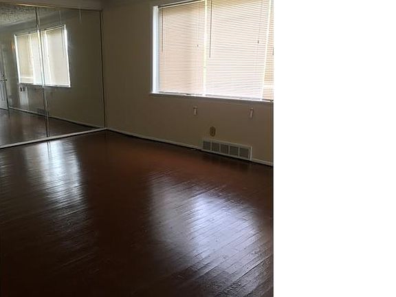 3rd image of 5760 Goodfellow Blvd