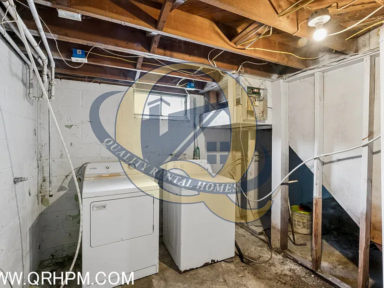 955 S Ballenger Hwy — Photo 13