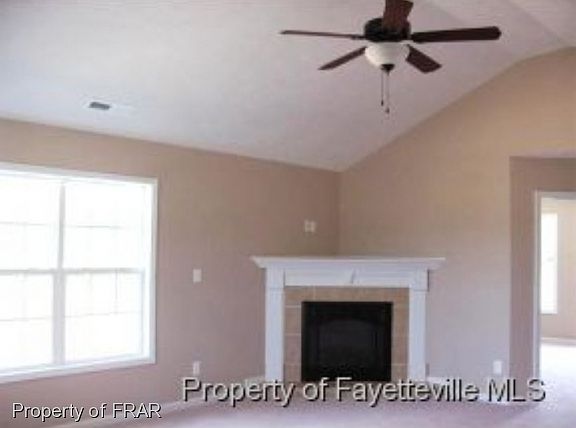 2nd image of 2549 Spinnaker Dr