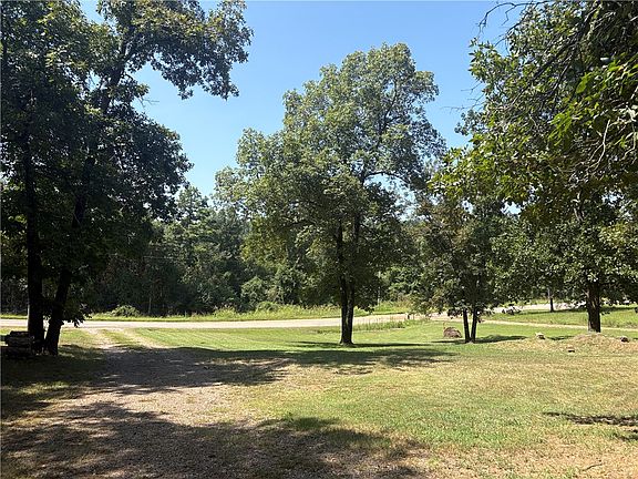 2nd image of 632 Duvall Rd