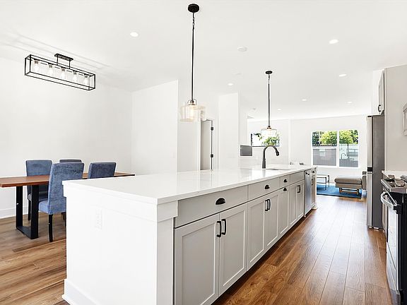 4th image of 1724A Rosette Way