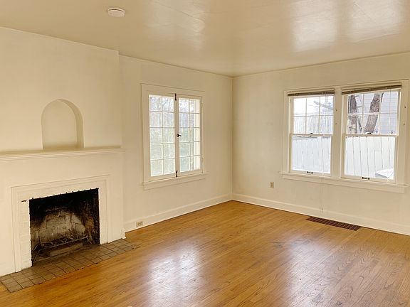 4th image of 612 S 17th Ave