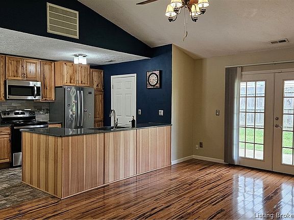 3rd image of 1508 High Meadow Road