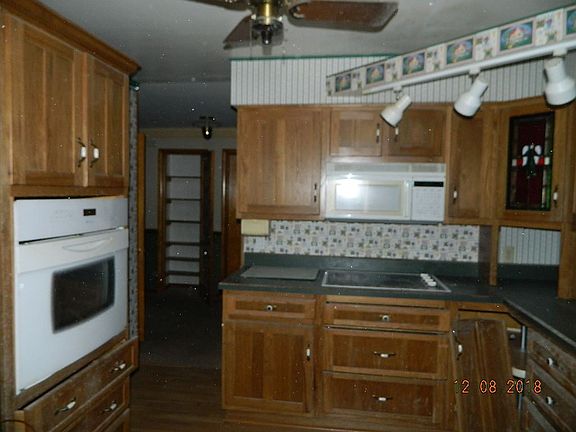 5th image of 319 Orchard St