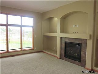 4th image of 1524 N 181 Ave