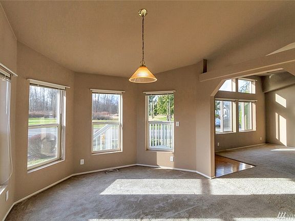 3rd image of 14727 43rd Ave NE Unit 66