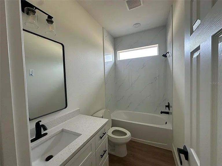 1323 E Derby Dr — Photo 19
