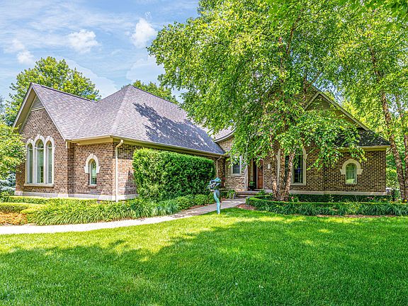 2nd image of 6251 Dublin Dr