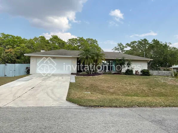 4829 Montevista Dr, Sarasota, FL 34231