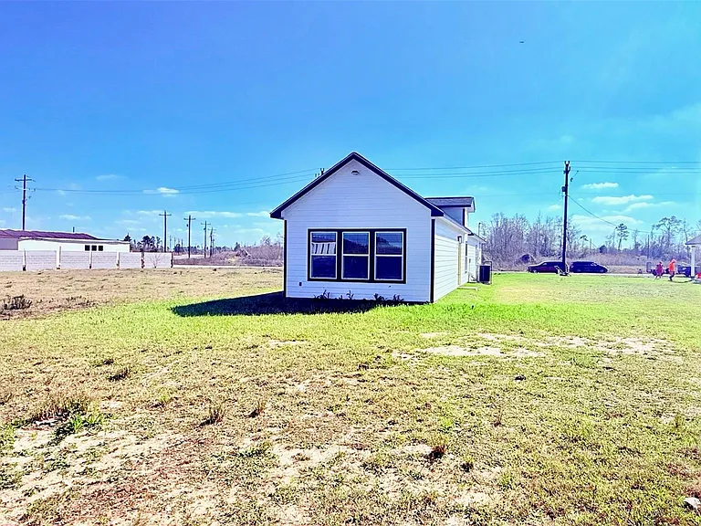 7018-5914 Two — Photo 17