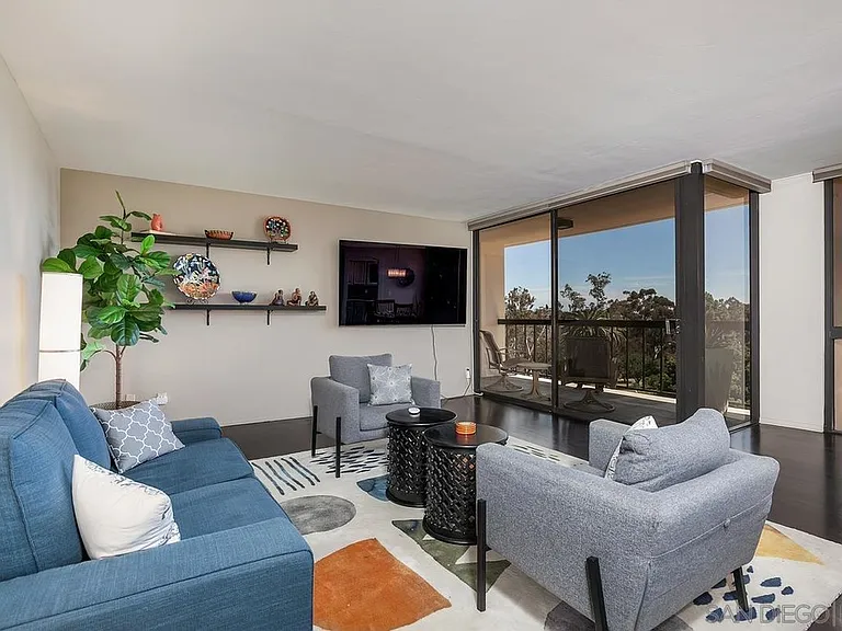 666 Upas St #502 — Photo 4