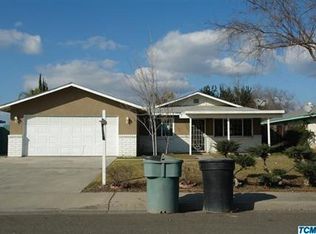 1971 E Park Way, Dinuba, CA 93618
