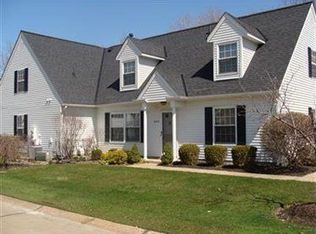 7304 Scottsdale Cir #3, Mentor, OH 44060