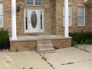 3rd image of 42704 Alba Ct