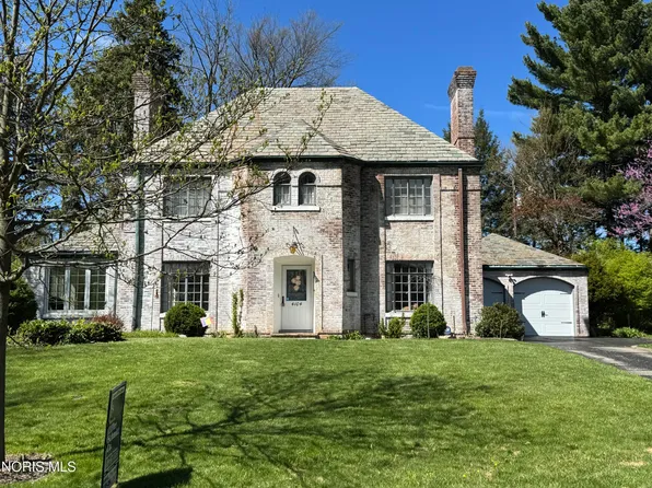 4104 Brookside Rd, Toledo, OH 43606