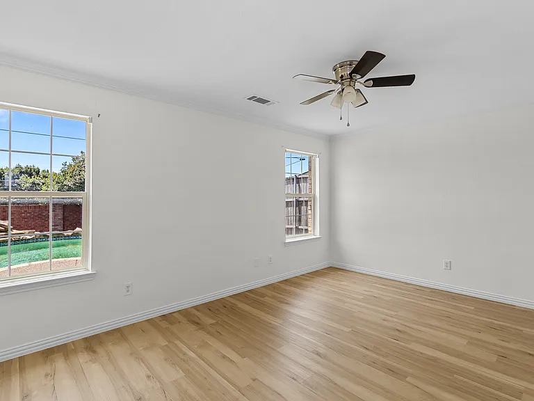 1611 Watson Dr — Photo 14