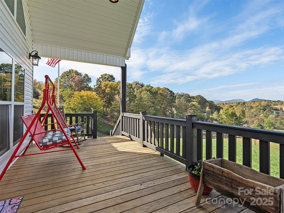 13th image of 303 Johnson Farm Rd
