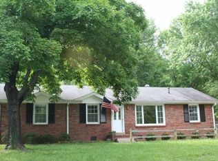 8017 Stallion Ct, Nashville, TN 37221