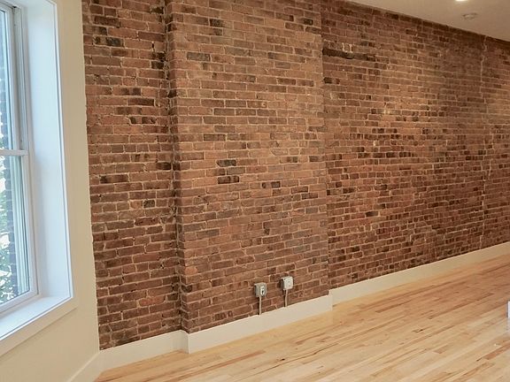 3rd image of 997A Lafayette Ave #2R