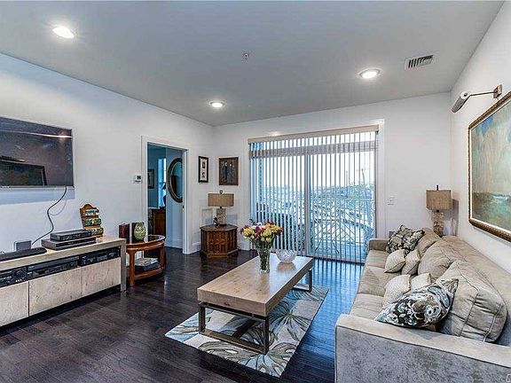4th image of 224 Marina Pointe Dr #224