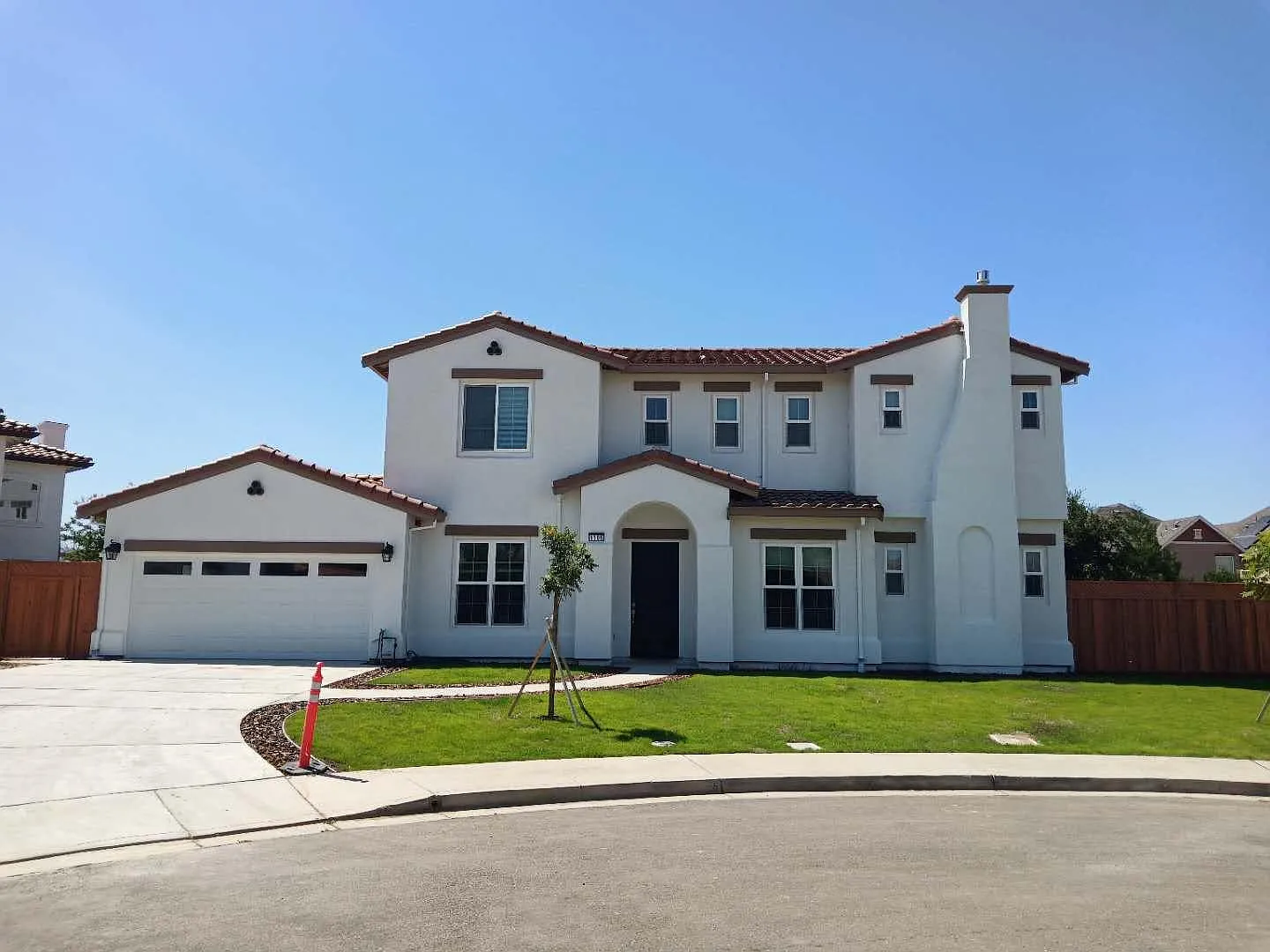 1105 Orchid Pl photo 1