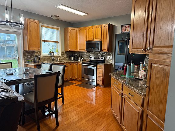 3rd image of 1857 Penstemon Ln