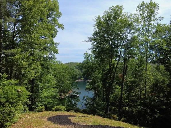 E18 Lake View Ct, Salem, SC 29676