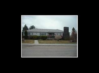 636 Gifford Ave, American Falls, ID 83211