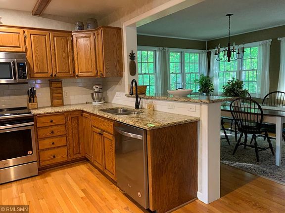 2nd image of 142 Woods Dr