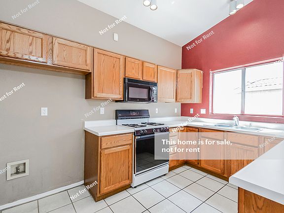 2nd image of 5162 W Warbler St