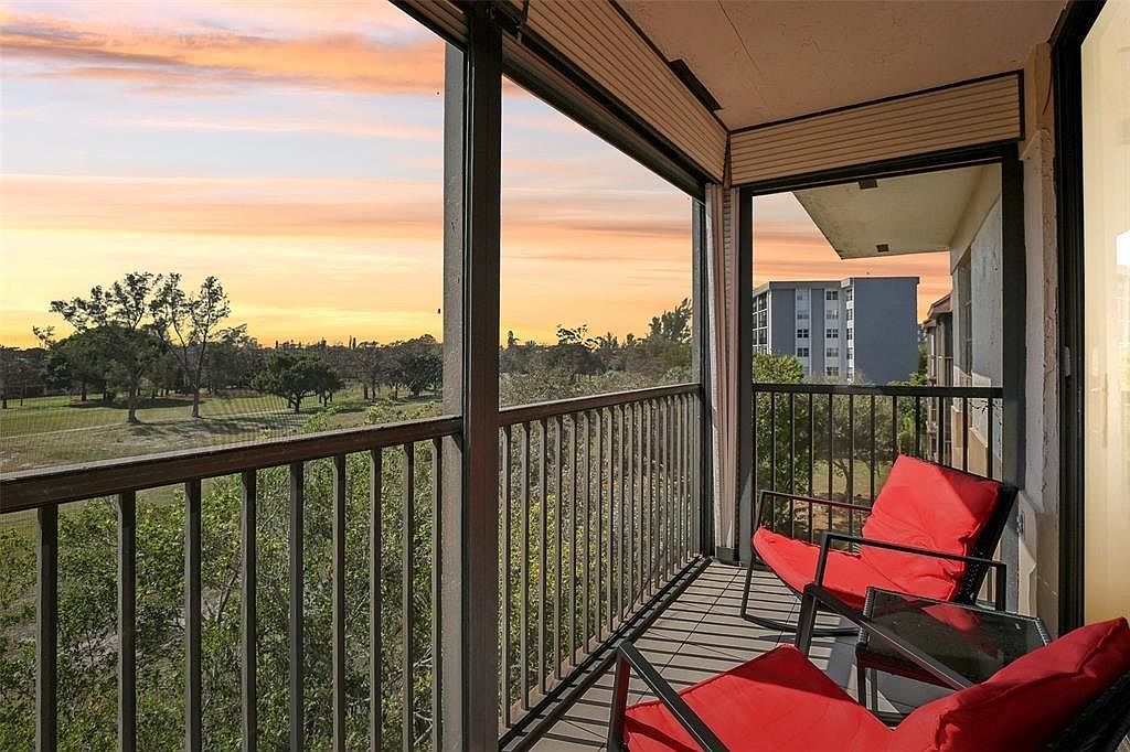 5570 NW 44th St #510A