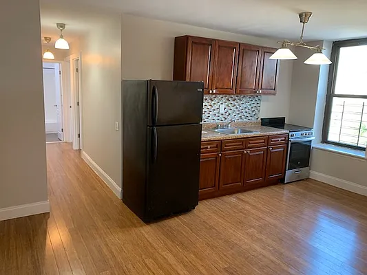 Rented by Carnegie Management Inc | media 4