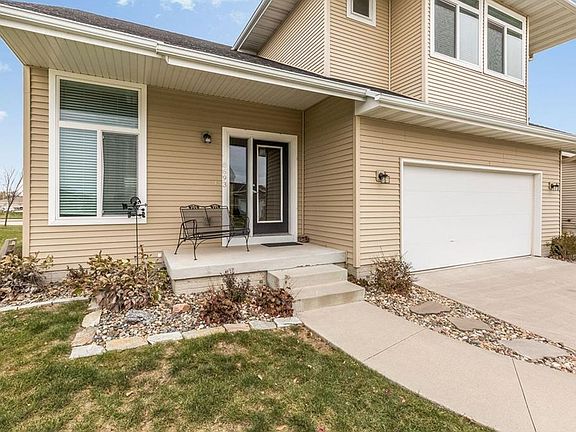 2nd image of 8693 Stoneberry Dr