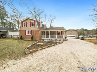 844 Monarch Shores Rd, Kilmarnock, VA 22482