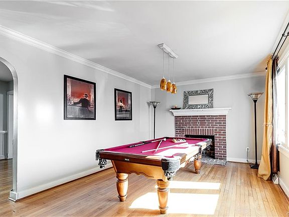 4th image of 2602 Parkside Ave