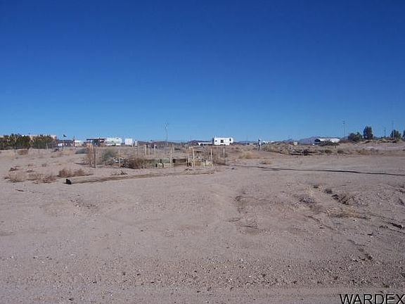2nd image of 28591 Desert Heights Dr