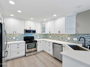 651 S 83rd Ave, Yakima, WA 98908