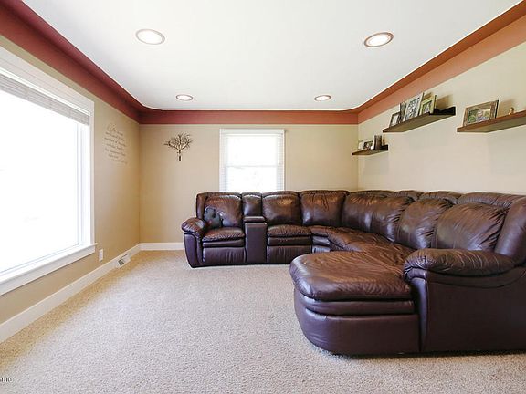 3rd image of 8322 Briarwood Ave