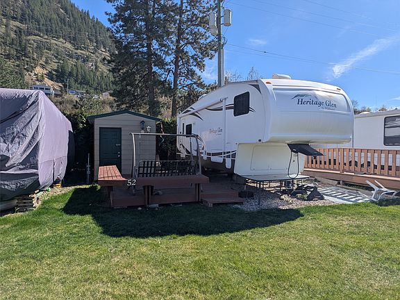 2nd image of 1226 2nd Ave #52