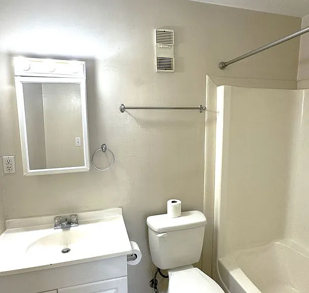 403 Hayden Rd #221 — Photo 10