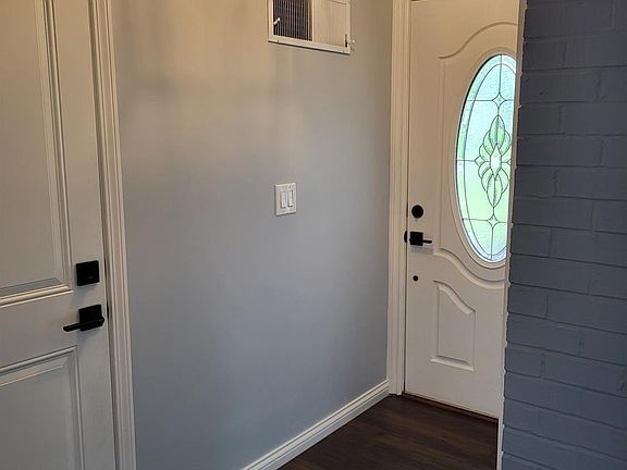 2nd image of 7082 Elkwood Dr
