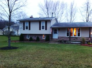 7810 Twin Hills Rd, Kent, OH 44240