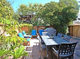 335 Monterey Dr, Laguna Beach, CA 92651