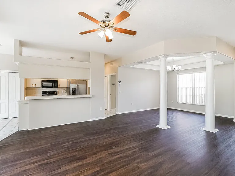 8712 Cypress Lakes Blvd — Photo 6