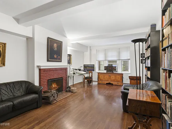 45 Christopher Street image 1 of 6