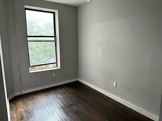 Rented by Premier One Realty LLC | media 6